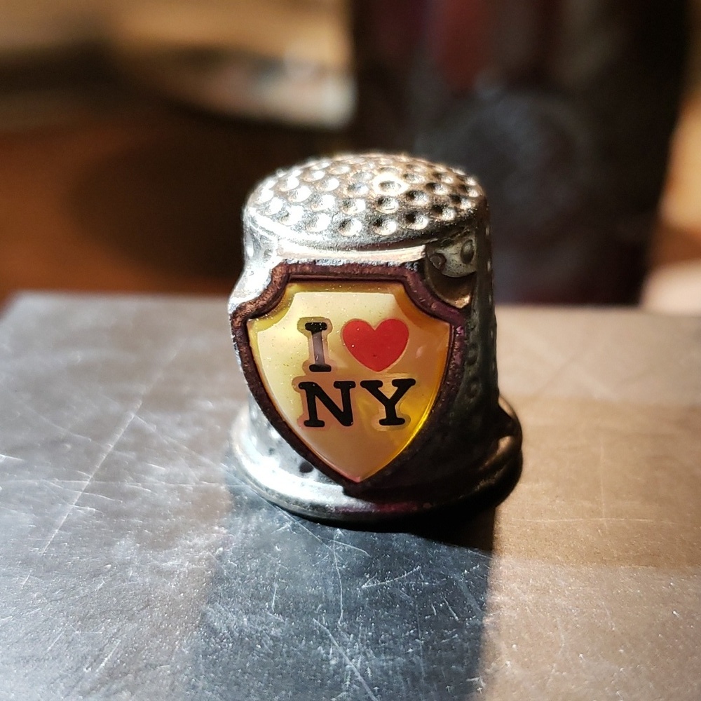 Thimble( I ♡NY )Souvenier vtg